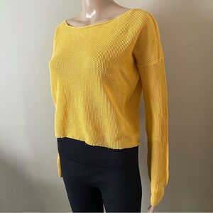Roots Cropped Knit Mustard Crewneck Sweater, women’s medium